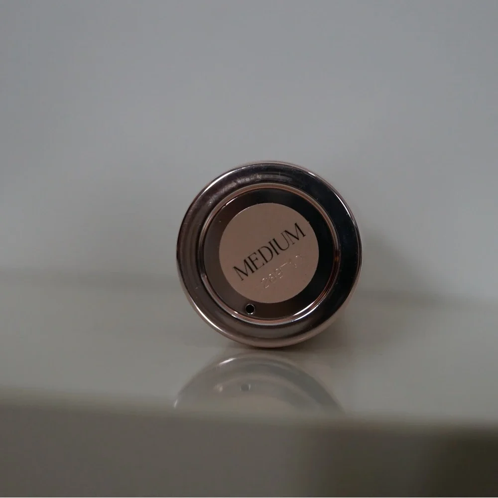 Doll 10 Hydralux Smoothing Medium Foundation NEW